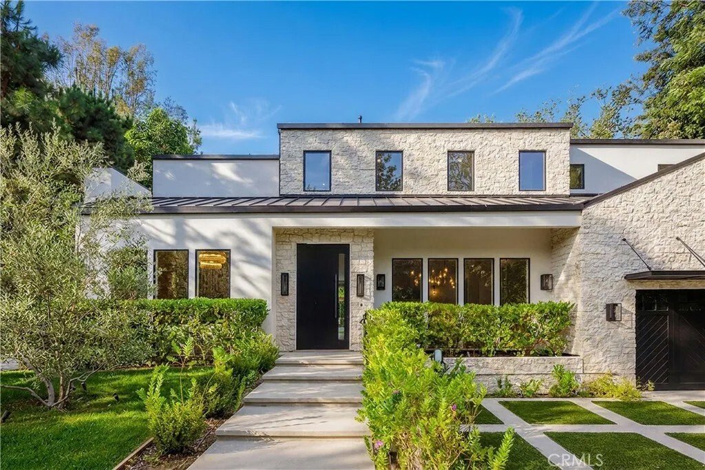 House in Los Angeles, California, United States 5 - 18483142