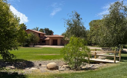 House in Los Olivos, California, United States 1