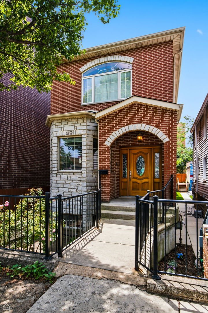 House in Chicago, Illinois, United States 3 - 18485999