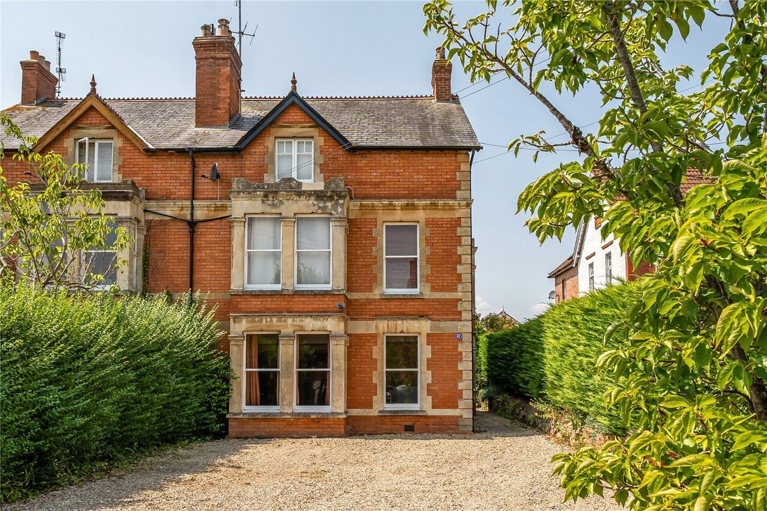 House in Yeovil, England 1 - 17331678