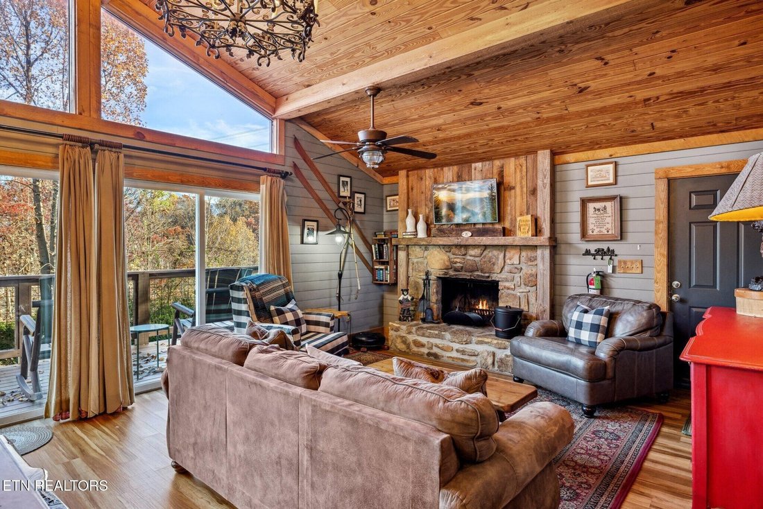 House in Gatlinburg, Tennessee, United States 4 - 18486521