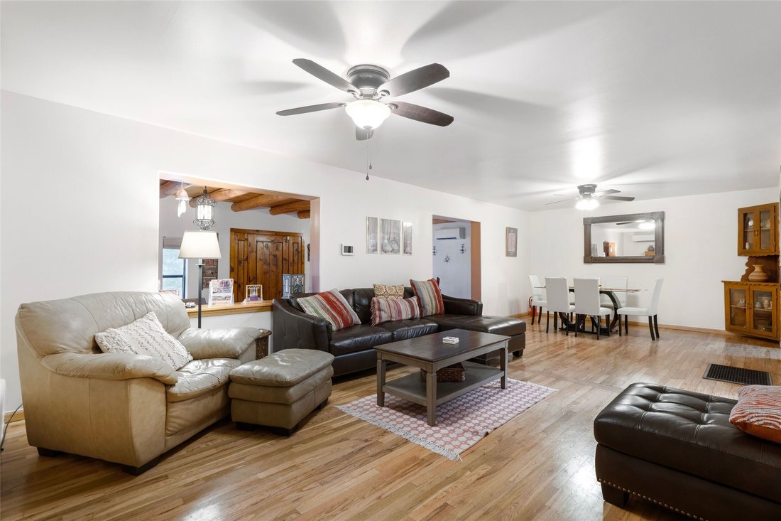 House in Santa Fe, New Mexico, United States 5 - 18484034