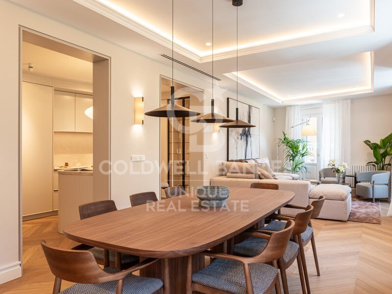 Appartamento a Chamberí, Madrid, Spagna 3 - 18486655