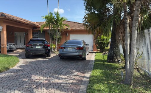 House in Hialeah, Florida, United States 1