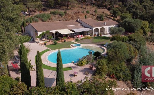 House in Pierrefeu-du-Var, Provence-Alpes-Côte d'Azur, France 1