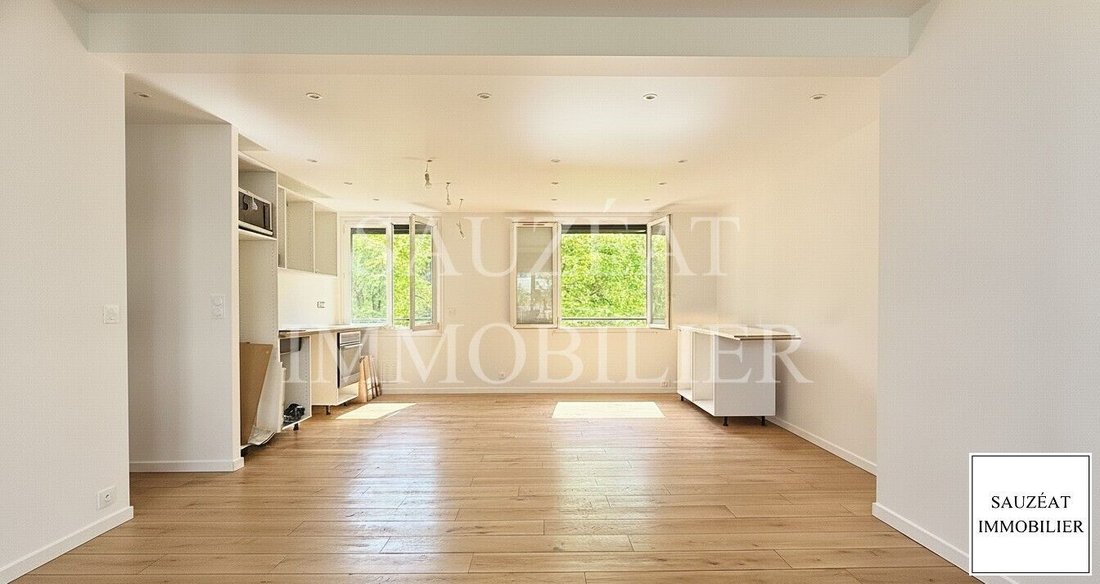 Apartment in Montrouge, Ile-de-France, France 3 - 18483509