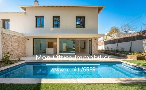 House in Grand Sud- Aix la Duranne, Aix-en-Provence, France 1