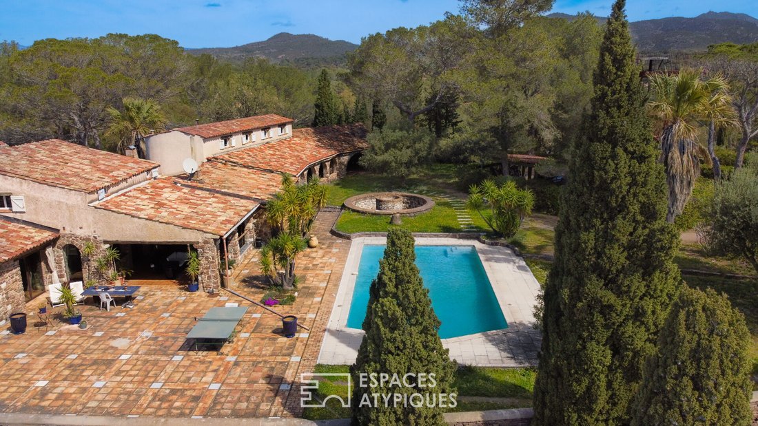 Villa in Exterieurs, Frejus, France 3 - 18484479