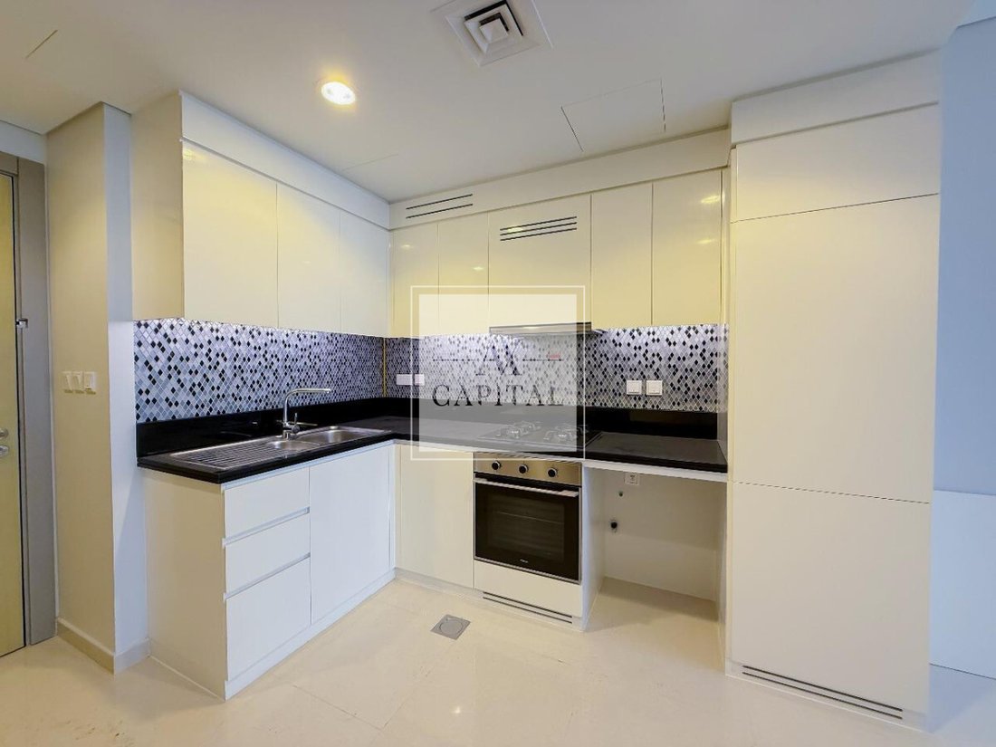 Apartment in Al Barsha South 5, Al Barsha, Dubai 2 - 18072962