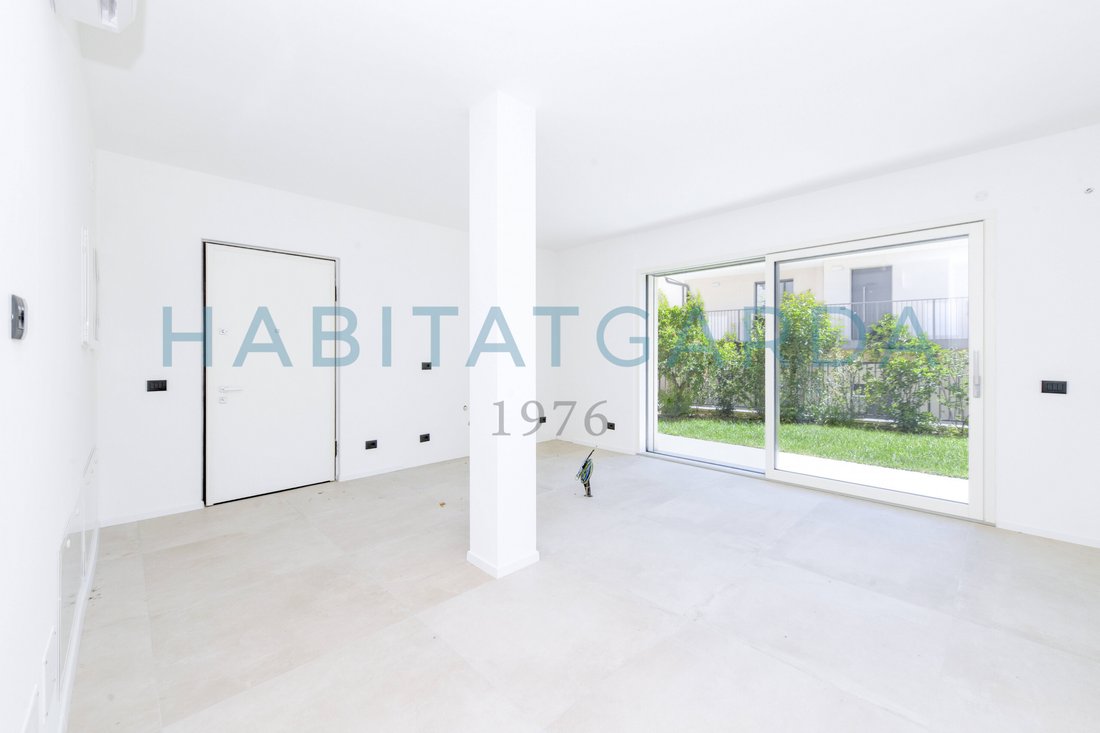 Apartment in Gardone Riviera, Lombardy, Italy 3 - 15609971