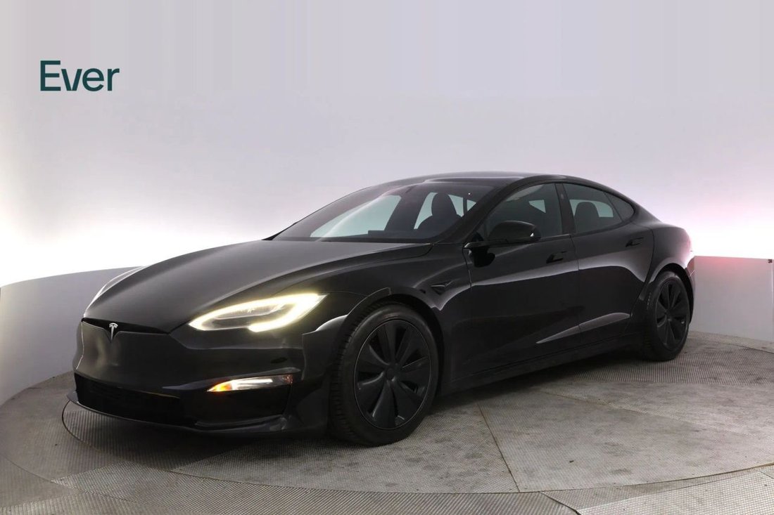 Sedan in San Francisco, CA, United States 2 - 18045875