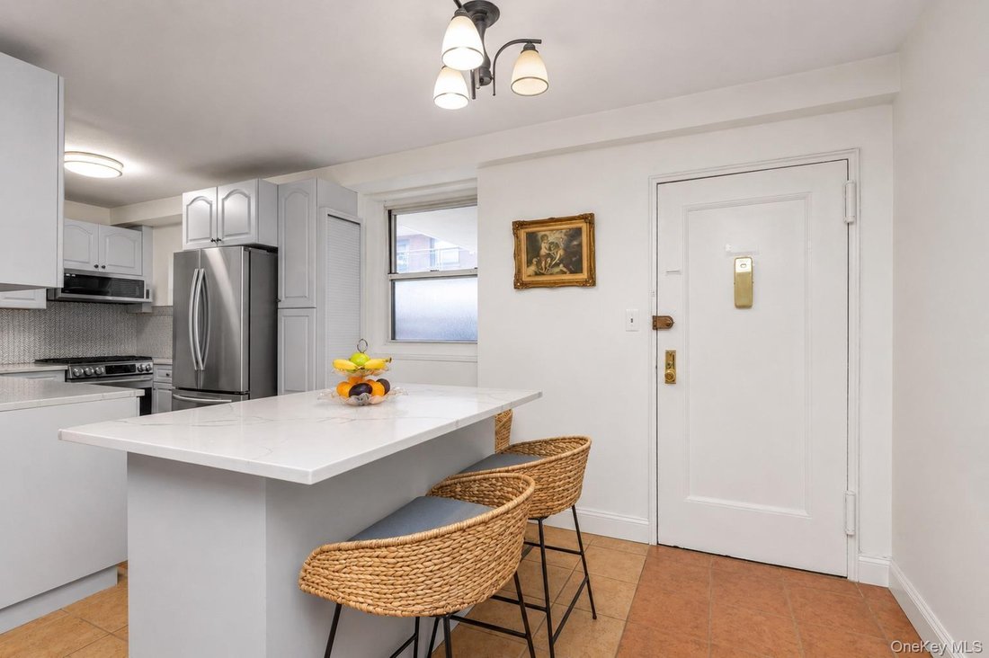 Co Op in New York, New York, United States 4 - 18486737