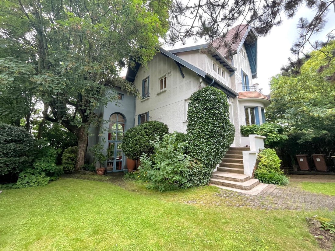 House in Chateau de Vaucresson, Vaucresson, France 1 - 18485586