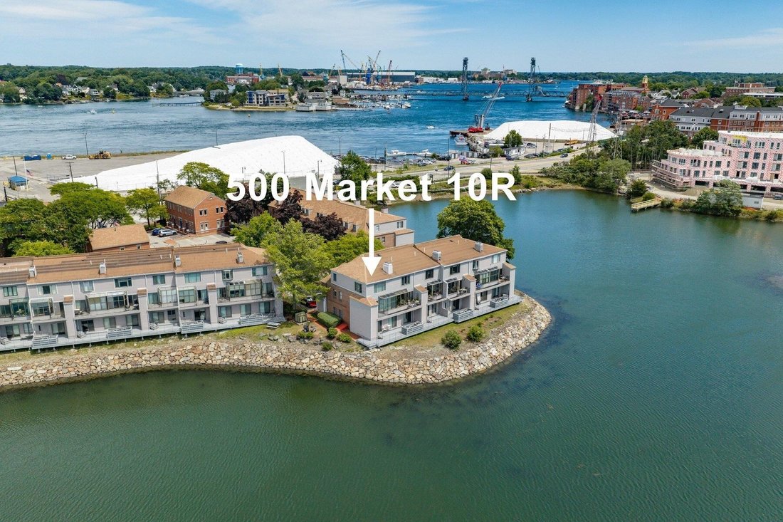 Condo in Portsmouth, New Hampshire, United States 4 - 18031719