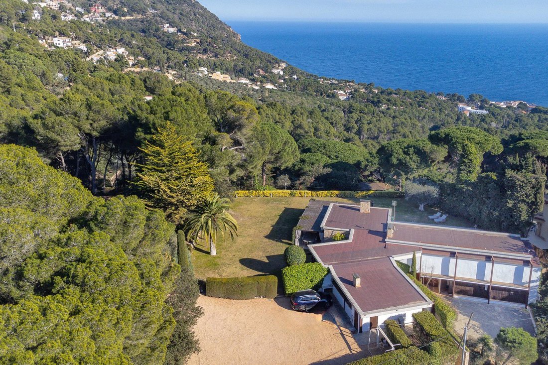 Villa in Begur, Catalonia, Spain 3 - 18483440