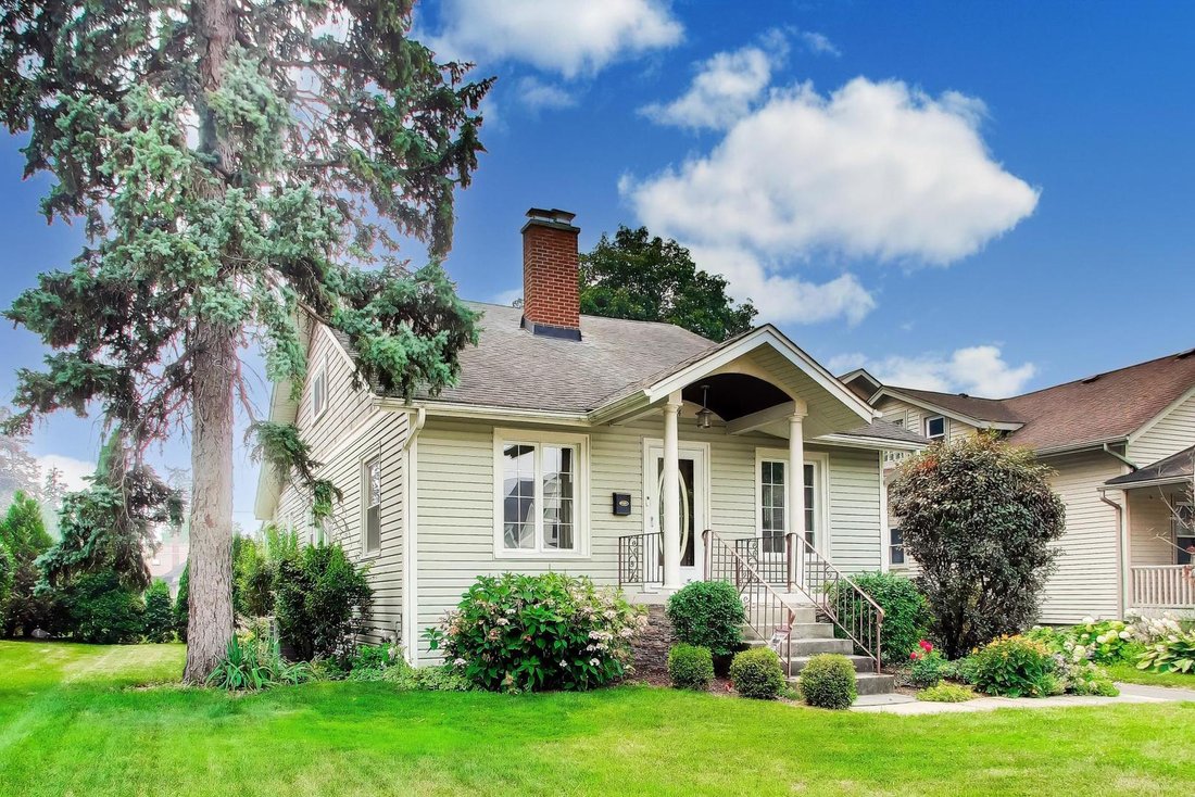 House in Elmhurst, Illinois, United States 3 - 18486018