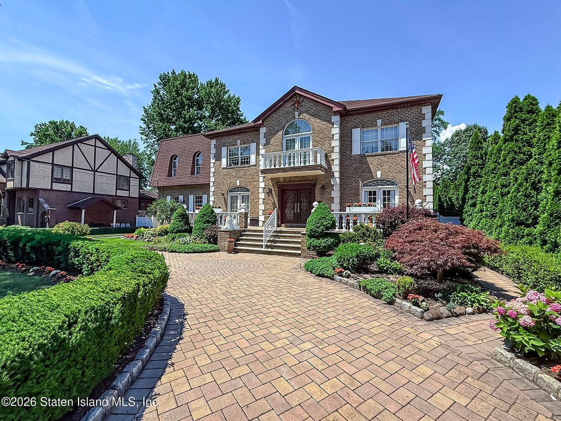 House in New York, New York, United States 3 - 18487822