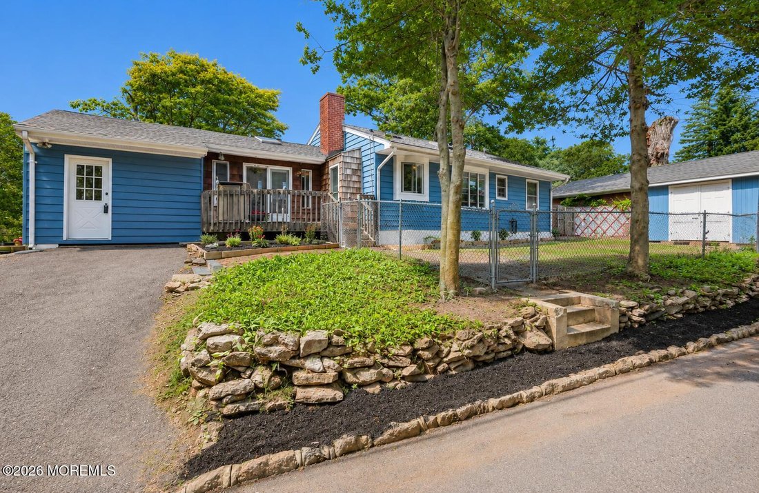 House in Atlantic Highlands, New Jersey, United States 3 - 18487955