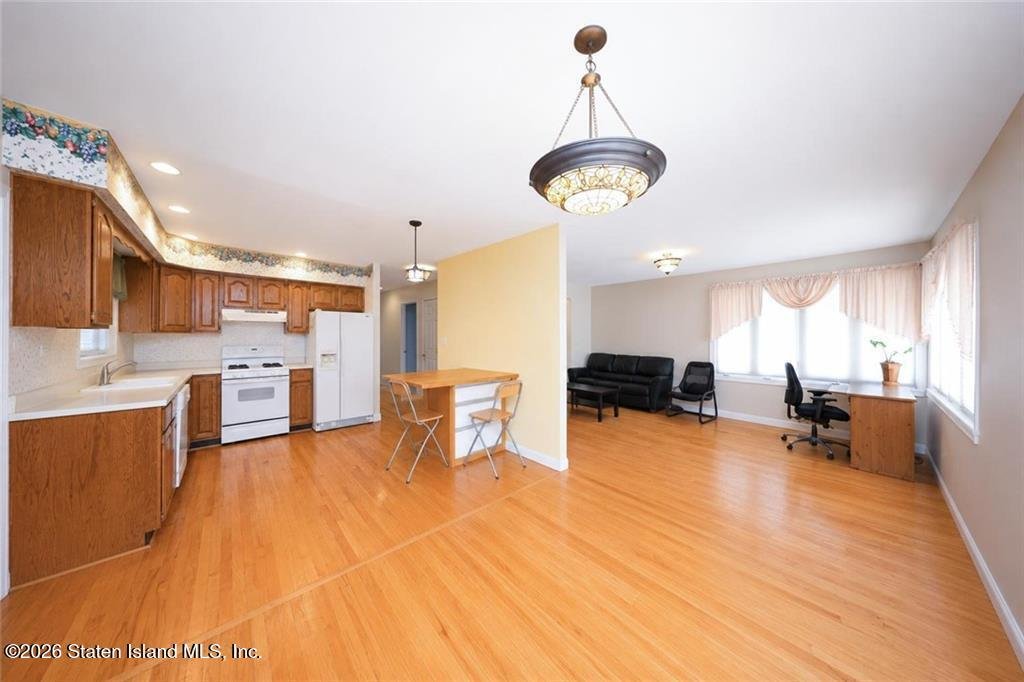 House in New York, New York, United States 3 - 18485082