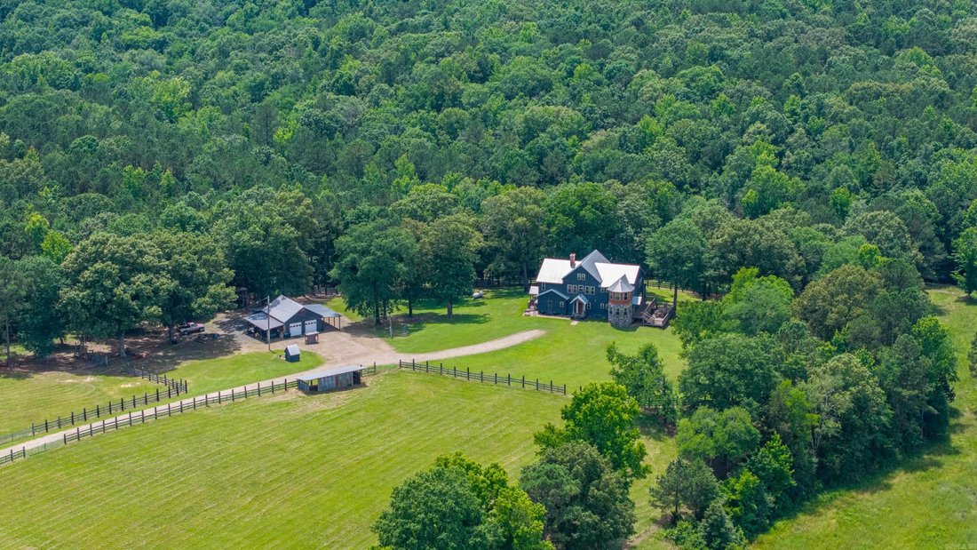 Farm Ranch in Bismarck, Arkansas, United States 1 - 18485265