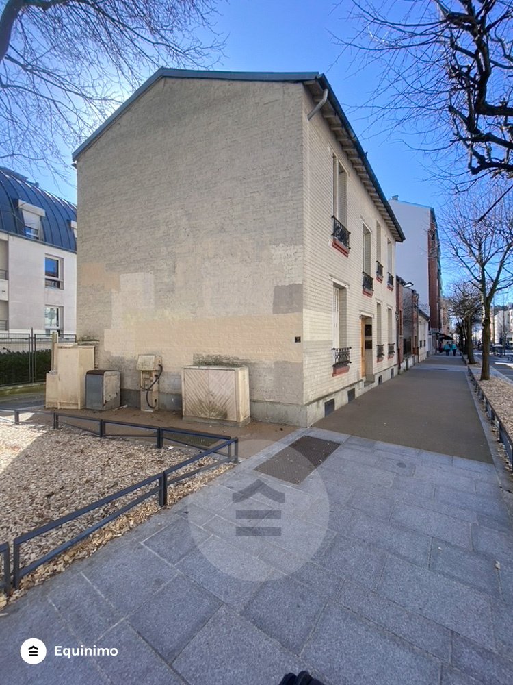 Apartment in Les Lilas, Ile-de-France, France 3 - 18483504