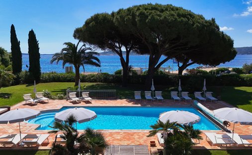 Villa en Grimaud, Provenza-Alpes-Costa Azul, Francia 1