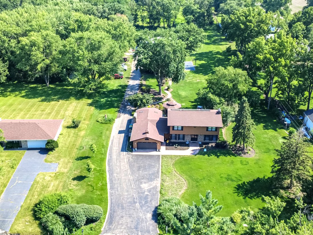 House in Joliet, Illinois, United States 1 - 18485962
