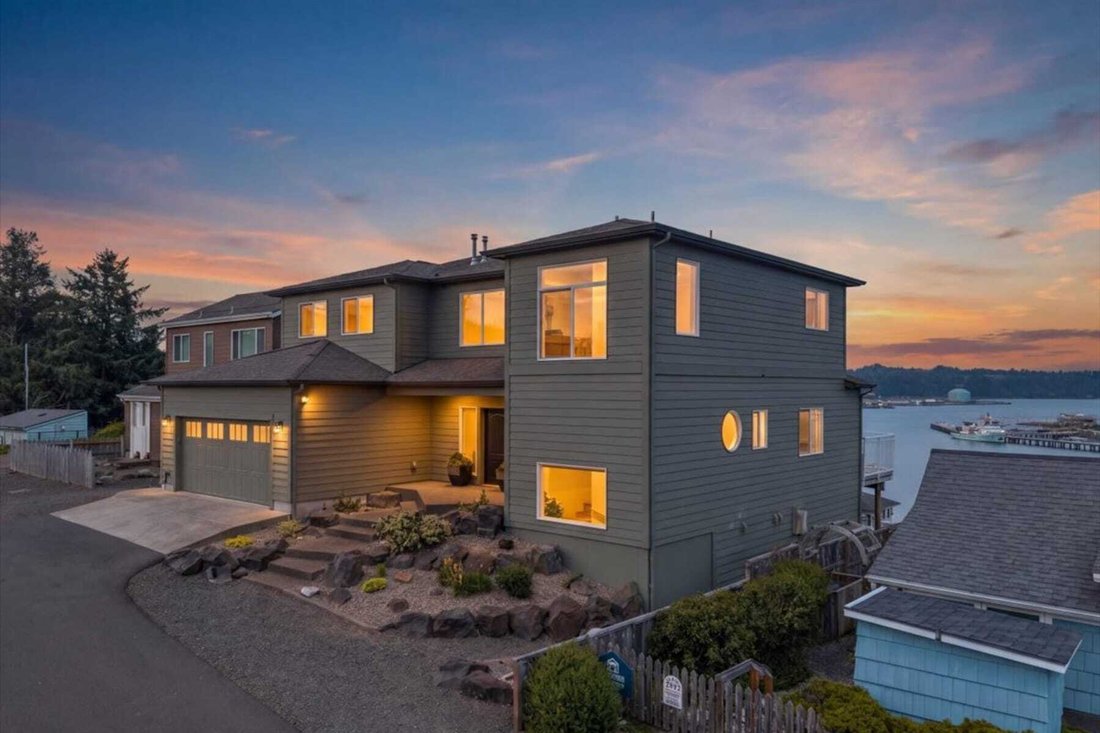 House in Newport, Oregon, United States 1 - 18484831