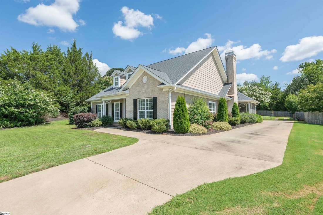 House in Simpsonville, South Carolina, United States 4 - 18485641