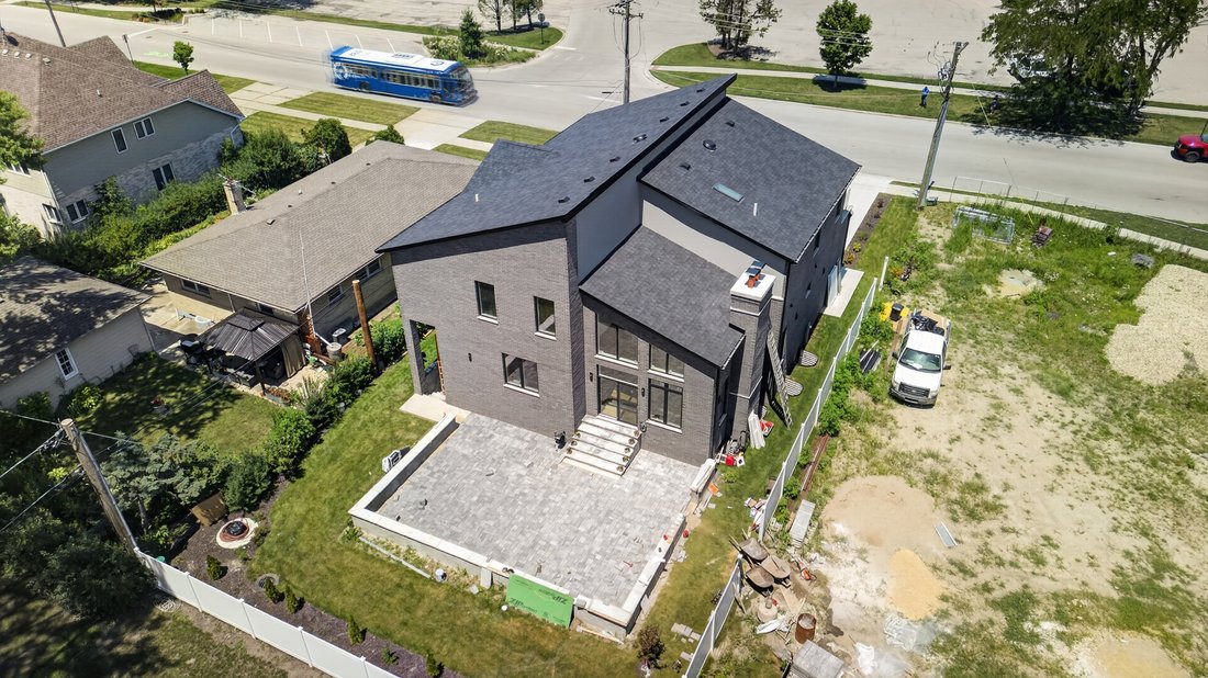 House in Niles, Illinois, United States 4 - 18486053