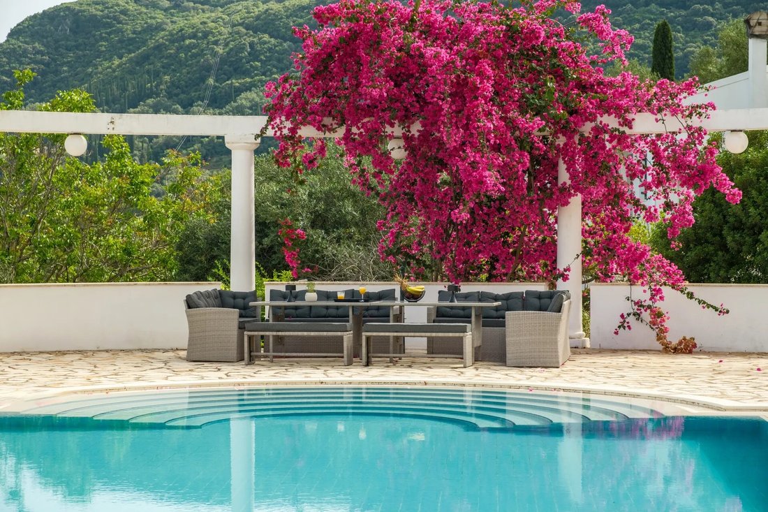Villa in Corfu, Peloponnese, Western Greece and the Ionian, Greece 4 - 18485590
