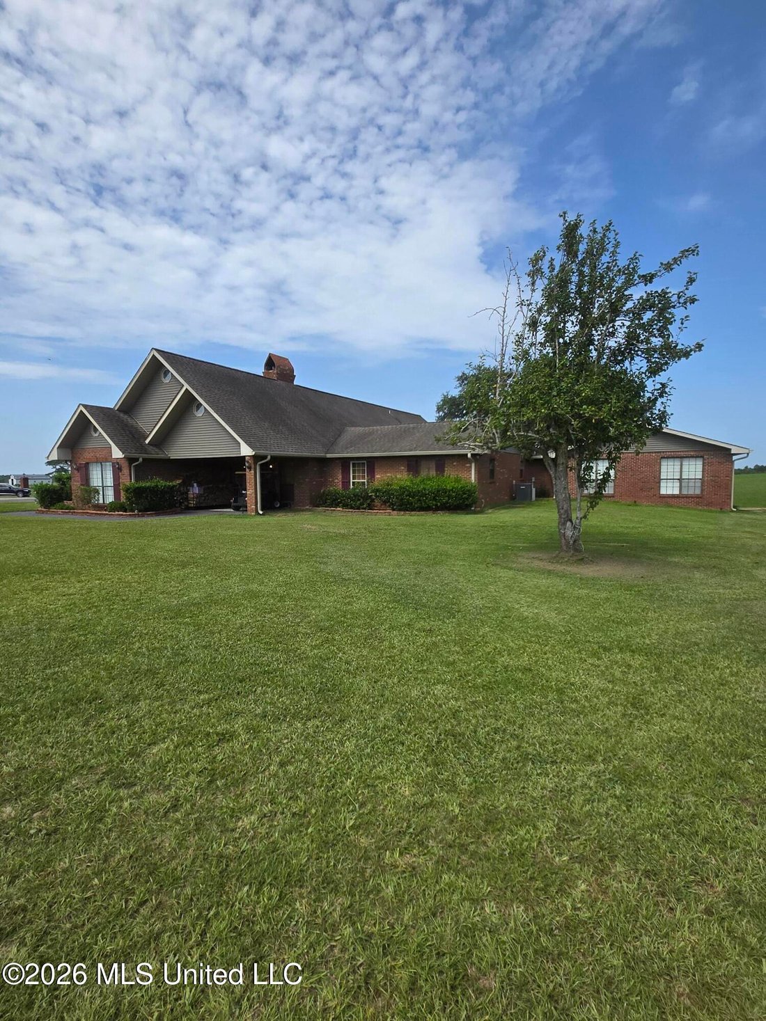 House in Poplarville, Mississippi, United States 4 - 18483385