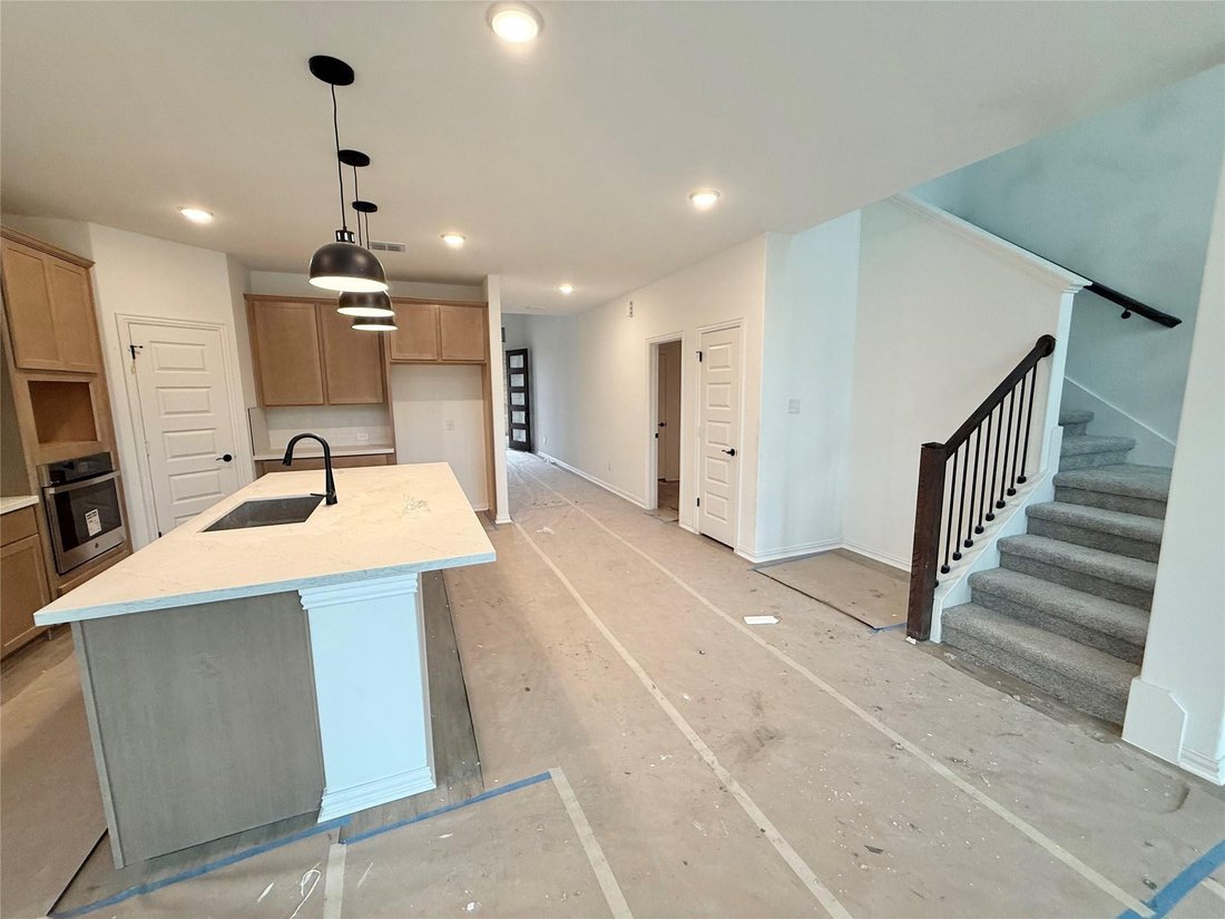 House in Buda, Texas, United States 3 - 18483421