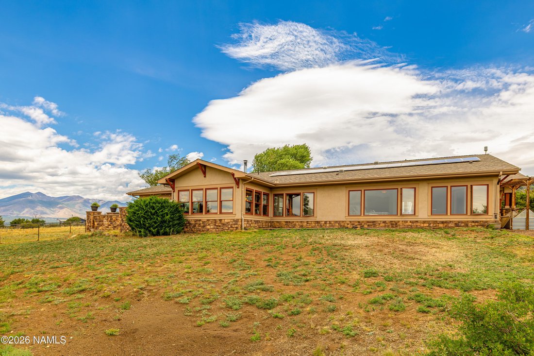 House in Flagstaff, Arizona, United States 5 - 18485060
