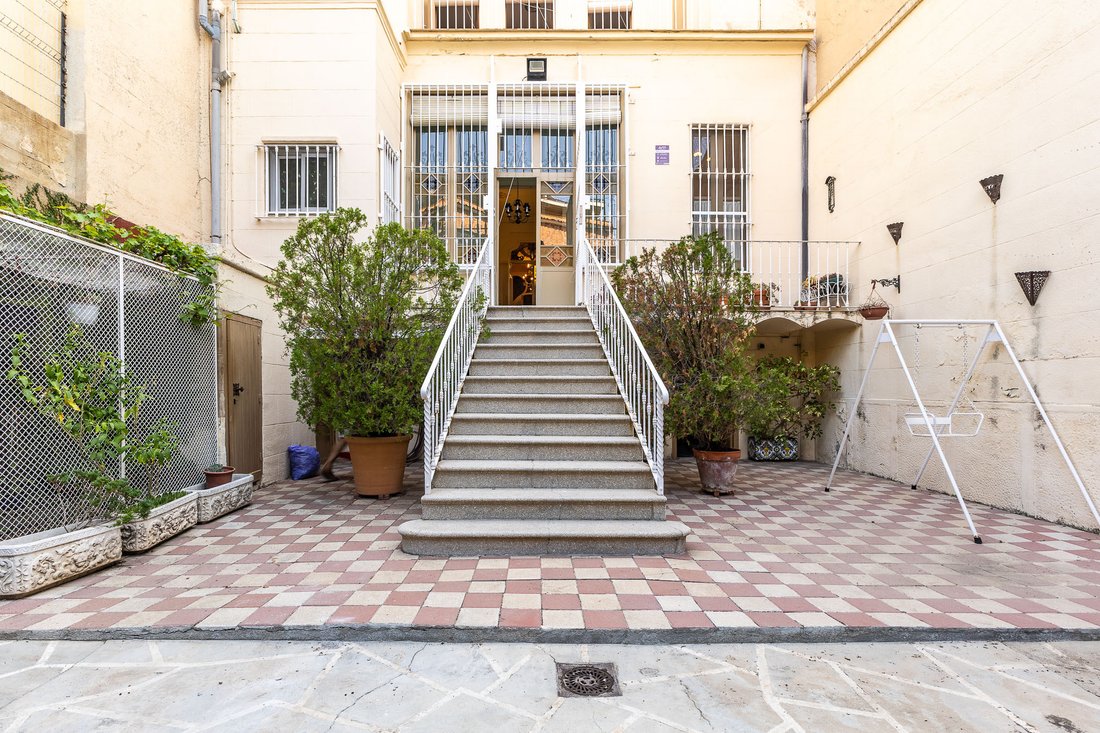 Townhouse in Districte 1, Badalona, Spain 4 - 15798743