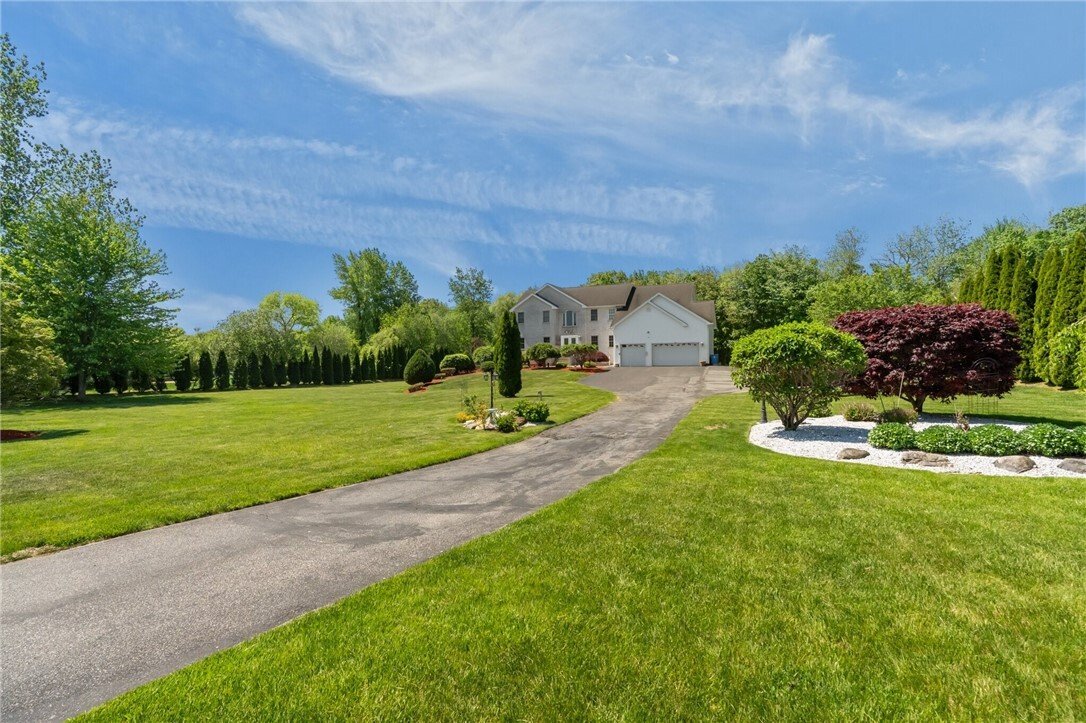 House in Lincoln, Rhode Island, United States 2 - 18483364
