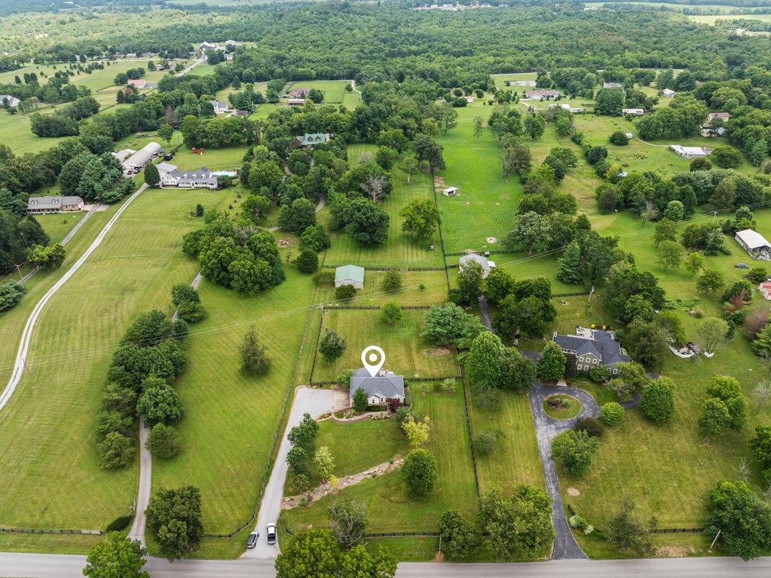 House in Nicholasville, Kentucky, United States 5 - 18483992