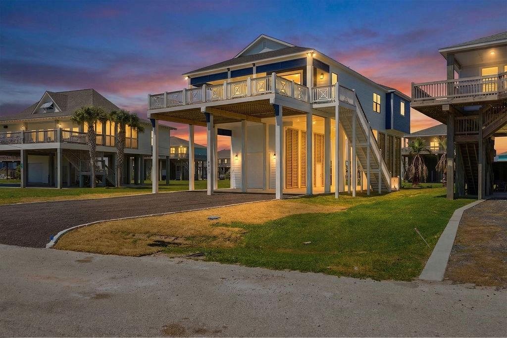 House in Bolivar Peninsula, Texas, United States 3 - 18486252