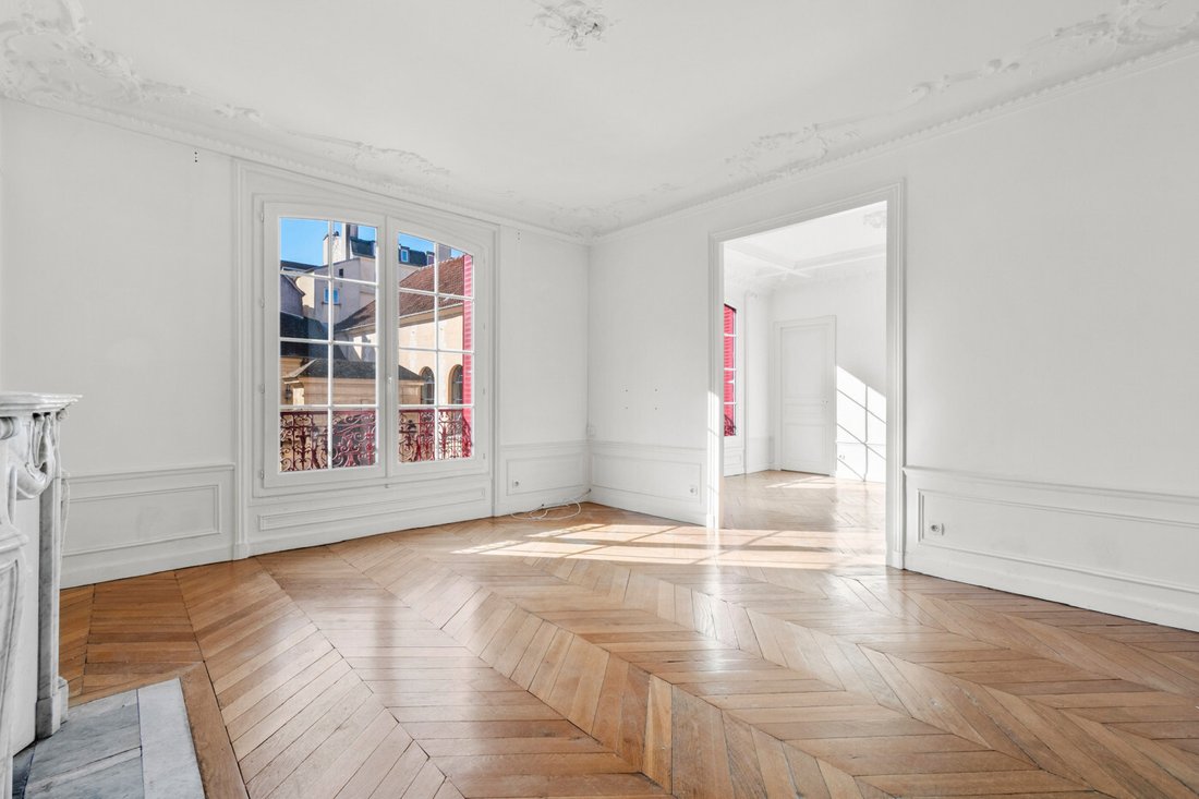 Apartment in Forêt, Saint-Germain-en-Laye, France 1 - 18485602