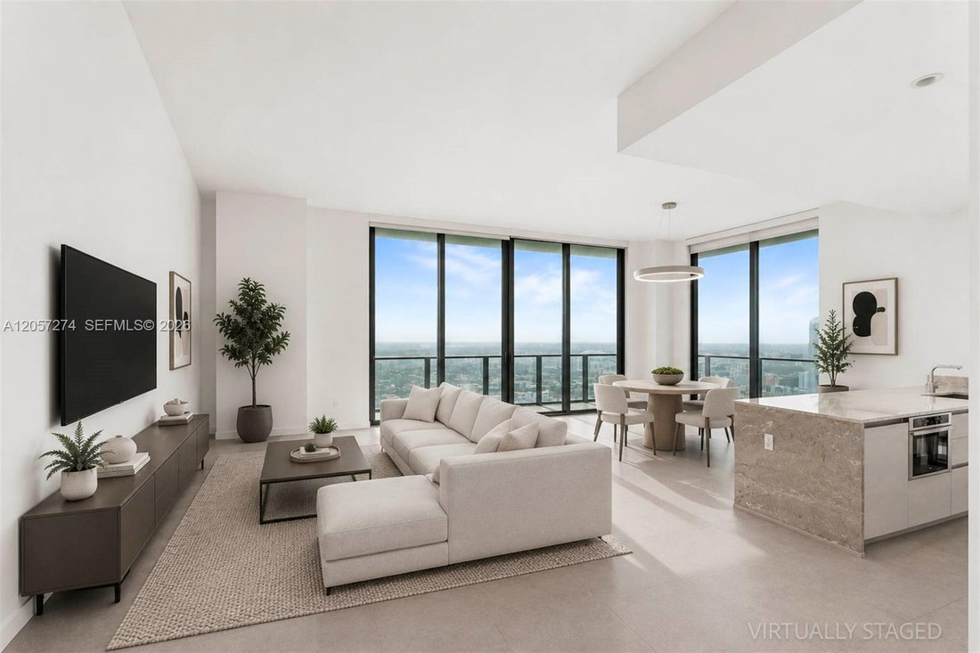 Condo in Miami, Florida, United States 1 - 18486715