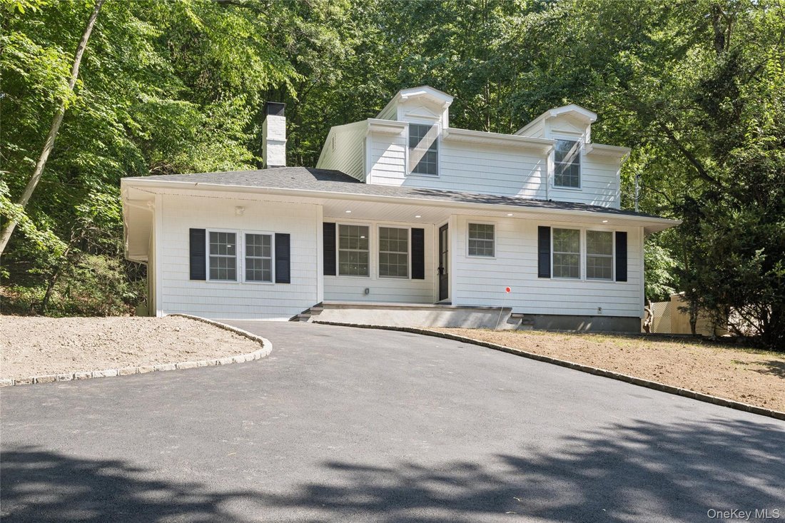House in Halesite, New York, United States 4 - 18486709