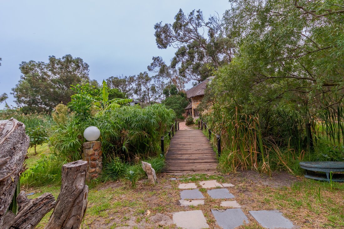 House in Sunnydale, San Michel, Cape Town 2 - 18484483