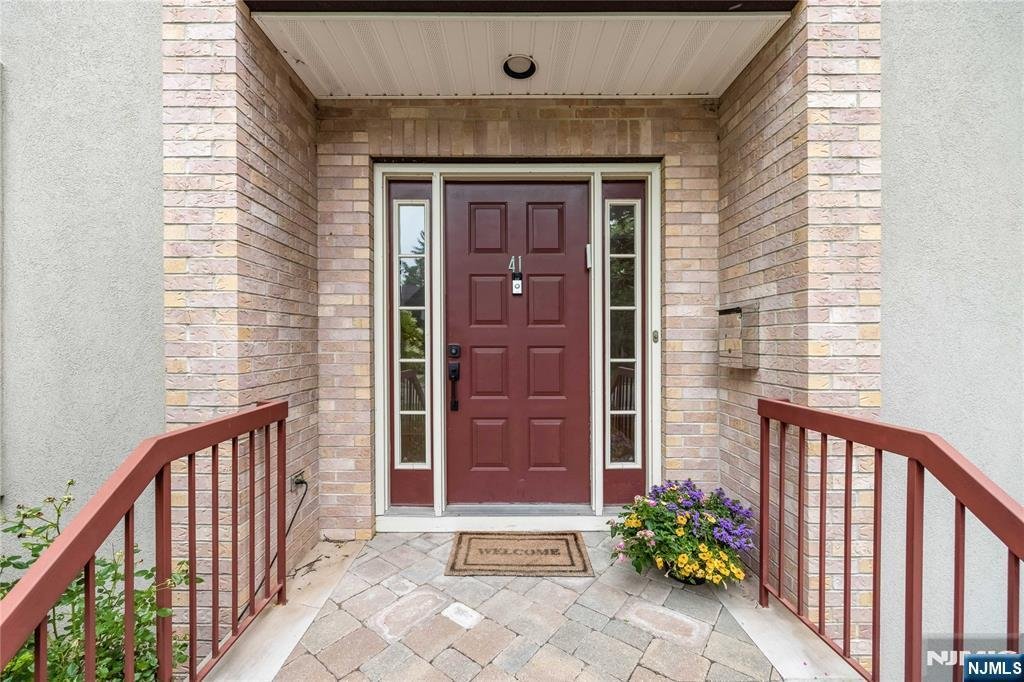 House in Tenafly, New Jersey, United States 4 - 18484561