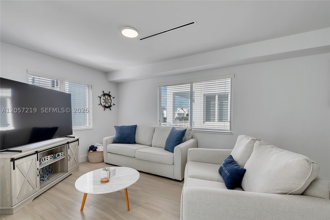 House in Key Colony Beach, Florida, United States 2 - 18485441