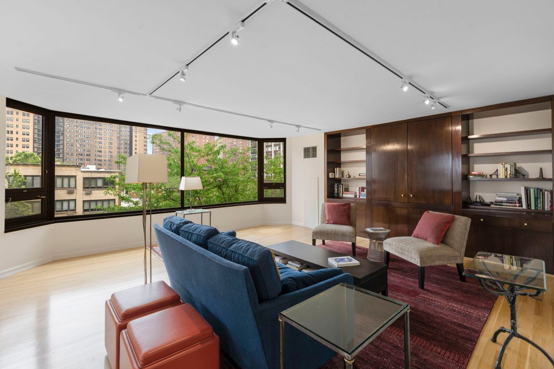 Condo in Chicago, Illinois, United States 2 - 18483362