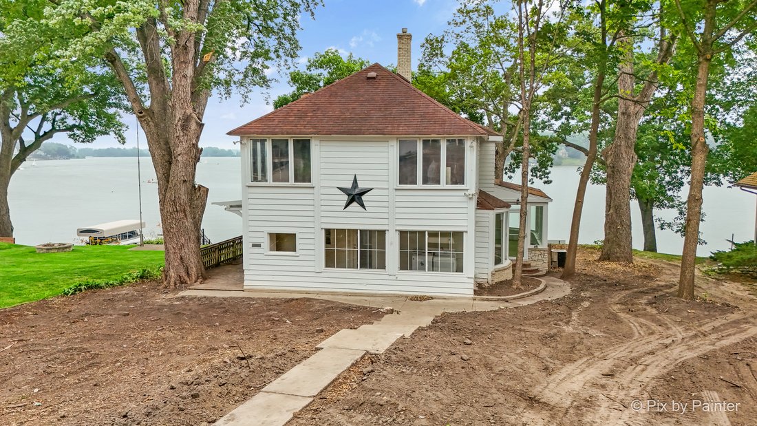 House in Johnsburg, Illinois, United States 3 - 18440336