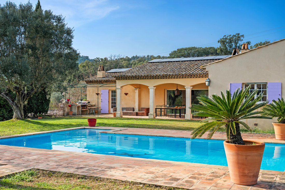 Villa in Ouest, Cogolin, France 2 - 17412112