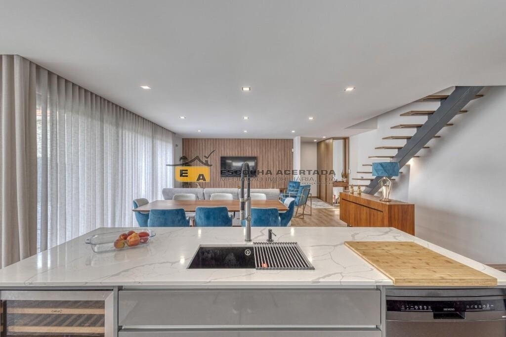 Townhouse in Senhora da Hora, Porto District, Portugal 2 - 18488135