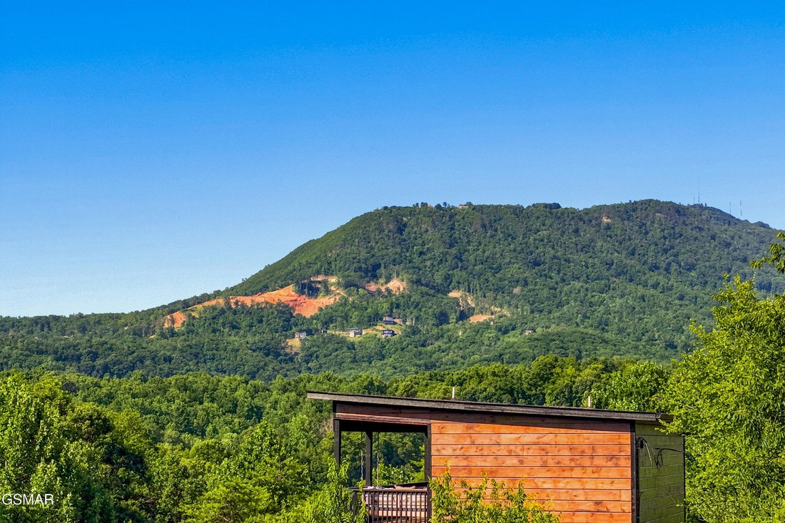 House in Sevierville, Tennessee, United States 2 - 18486582