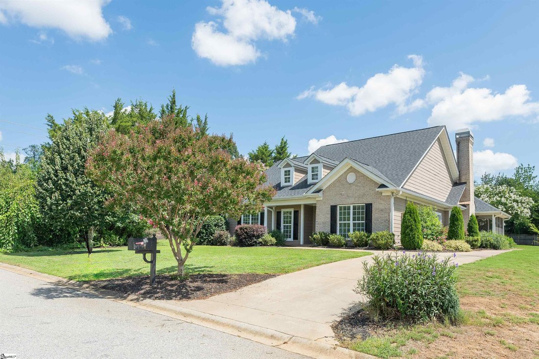 House in Simpsonville, South Carolina, United States 1 - 18485641
